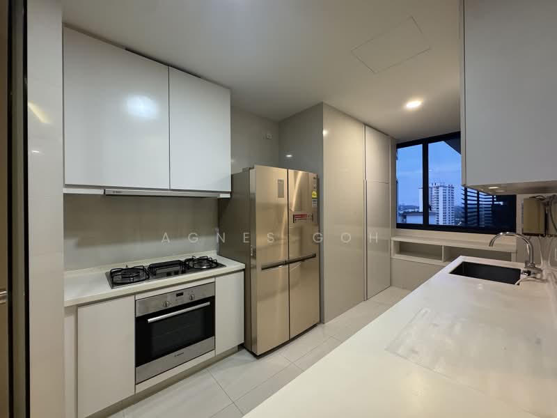 d'Leedon (Former Farrer Court), 9 Leedon Heights, 3 Bedrooms, 1,346 sqft, Condominium For Sale, by Agnes Goh, 500151569 - Kitchen - PropertyGuru.com.sg