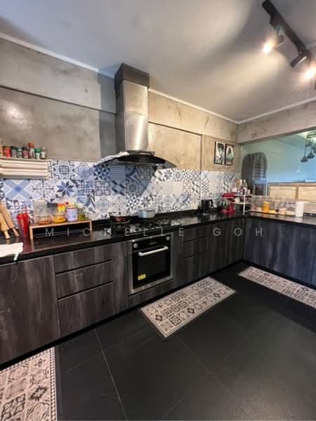 178 Bukit Batok West Avenue 8, 178 Bukit Batok West Avenue 8, 2 Bedrooms, 785 sqft, HDB Flat For Rent, by Michelle Goh, 500151583 - PropertyGuru.com.sg