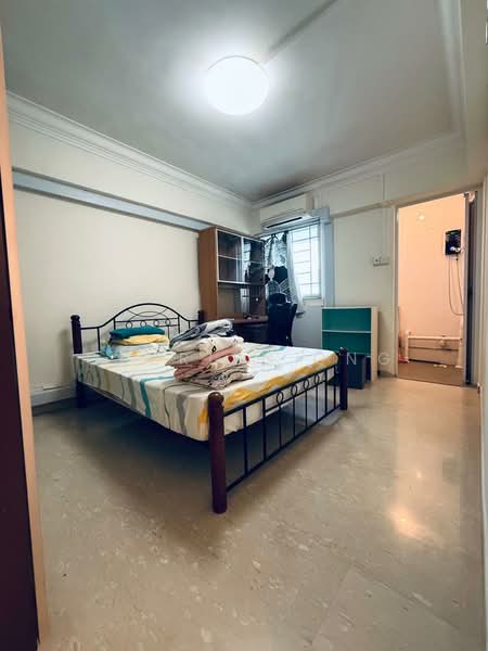 175 Ang Mo Kio Avenue 4, 175 Ang Mo Kio Avenue 4, Room Rental, 980 sqft, HDB Flat For Rent, by Gabriel Ong, 500151588 - Bedroom - PropertyGuru.com.sg