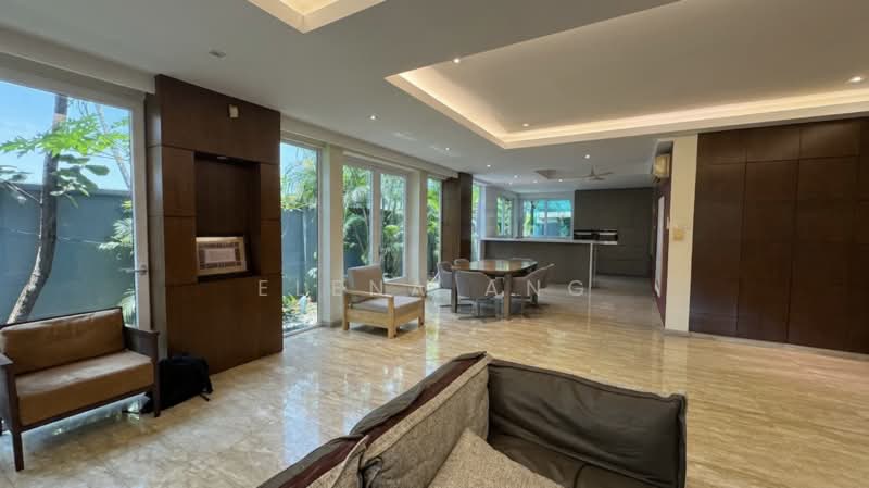 mt sinai view, , 4 Bedrooms, 4,000 sqft, Corner Terrace For Rent, by Elena Ang, 500151593 - Living Room - PropertyGuru.com.sg