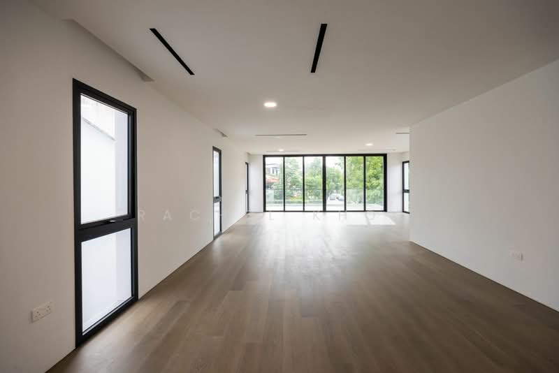 D10 Grove Drive Mount Sinai, Grove Drive, 5 Bedrooms, 12,110 sqft, Semi-Detached House For Sale, by Rachel Khoo, 500151599 - Living Room - PropertyGuru.com.sg