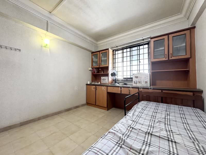 484 Jurong West Avenue 1, 484 Jurong West Avenue 1, 2 Bedrooms, 721 sqft, HDB Flat For Sale, by Derrick Dang, 500151603 - PropertyGuru.com.sg