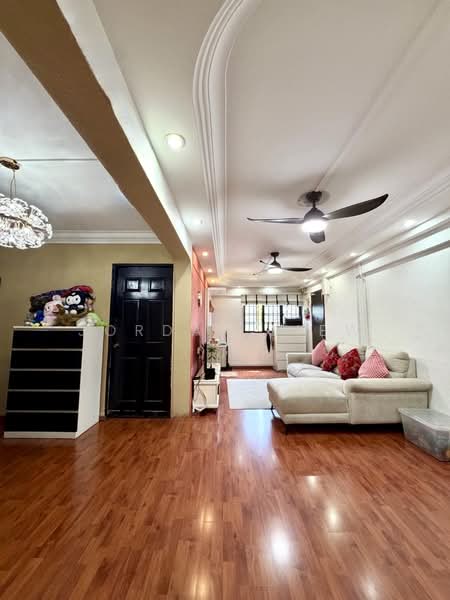 445 Ang Mo Kio Avenue 10, 445 Ang Mo Kio Avenue 10, 2 Bedrooms, 883 sqft, HDB Flat For Rent, by Jordan Liew, 500151610 - Living Room - PropertyGuru.com.sg