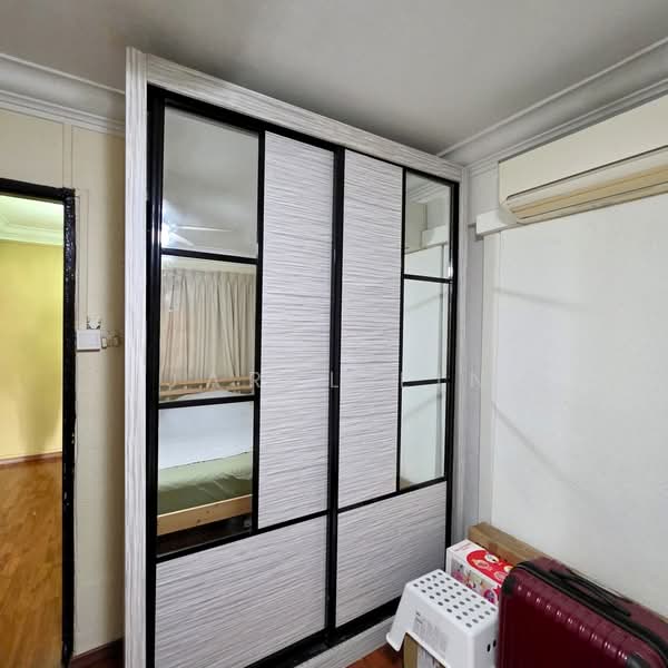 445 Ang Mo Kio Avenue 10, 445 Ang Mo Kio Avenue 10, 2 Bedrooms, 883 sqft, HDB Flat For Rent, by Jaryl Lin, 500151620 - Bedroom - PropertyGuru.com.sg