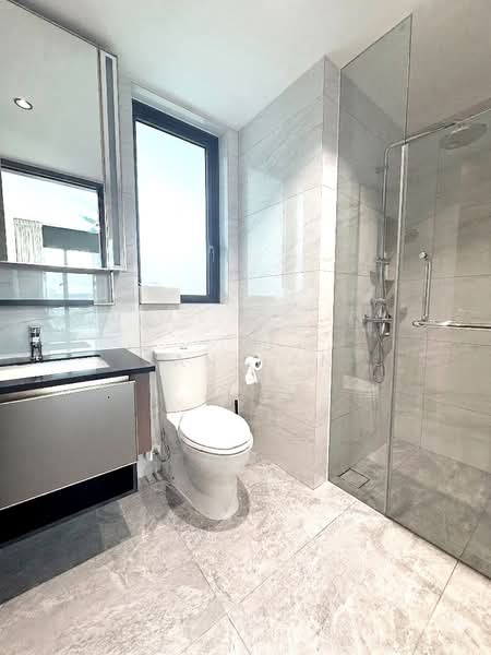 Normanton Park, 53 Normanton Park, 4 Bedrooms, 1,335 sqft, Condominium For Sale, by Jan Tan, 500151621 - Master Bathroom (ensuite) - PropertyGuru.com.sg