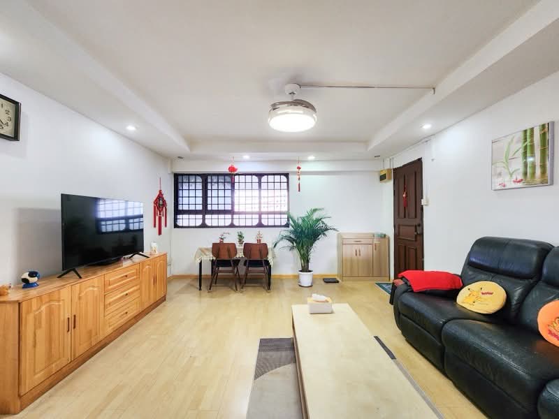 406 Hougang Avenue 10, 406 Hougang Avenue 10, 3 Bedrooms, 979 sqft, HDB Flat For Sale, by Jessie Lee, 500151627 - PropertyGuru.com.sg