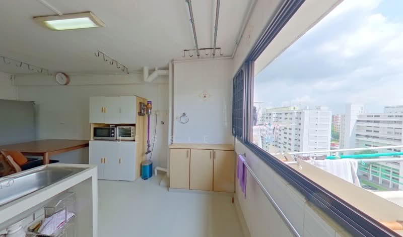 406 Hougang Avenue 10, 406 Hougang Avenue 10, 3 Bedrooms, 979 sqft, HDB Flat For Sale, by Jessie Lee, 500151627 - PropertyGuru.com.sg