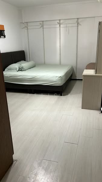 253 Ang Mo Kio Street 21, 253 Ang Mo Kio Street 21, Room Rental, 178 sqft, HDB Flat For Rent, by Felicia Ngiam, 500151628 - Bedroom - PropertyGuru.com.sg