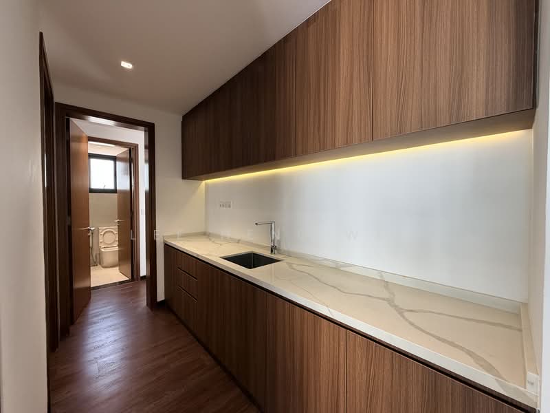 Jalan Jarak, Jalan Jarak, 6 Bedrooms, 5,255 sqft, Semi-Detached House For Sale, by Lee Heng Wei, 500151629 - Kitchen - PropertyGuru.com.sg