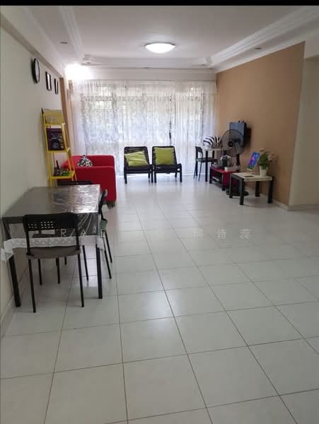 521 Woodlands Drive 14, 521 Woodlands Drive 14, Room Rental, 350 sqft, HDB Flat For Rent, by Rae Ho 何诗蕊, 500151633 - Living Room - PropertyGuru.com.sg