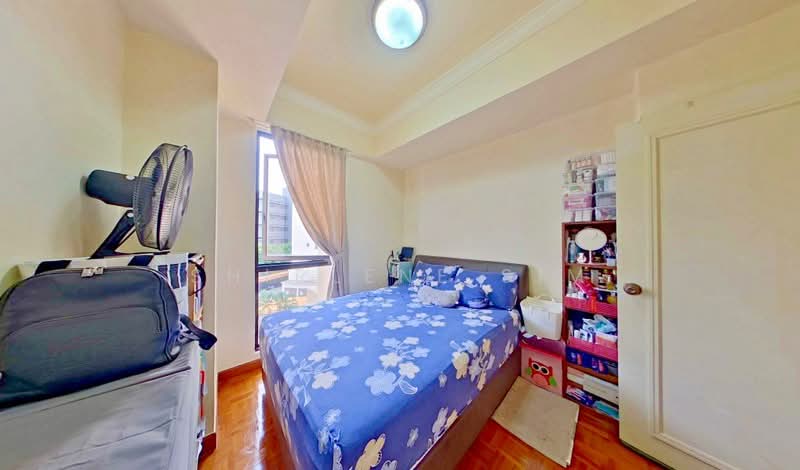 Seasons View, 5 Pemimpin Drive, 2 Bedrooms, 969 sqft, Condominium For Sale, by Shirlene Sim, 500151642 - PropertyGuru.com.sg