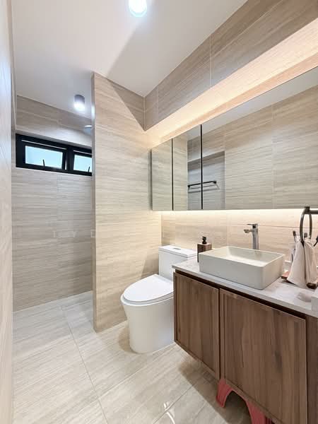 289C Bukit Batok Street 25, 289C Bukit Batok Street 25, 3 Bedrooms, 1,302 sqft, HDB Flat For Sale, by Lydia Izzati, 500151643 - Bathroom - PropertyGuru.com.sg
