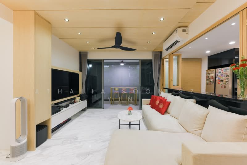 The Visionaire, 174 Canberra Drive, 4 Bedrooms, 1,453 sqft, Executive Condominium For Sale, by Athalia Soon Sze Yin, 500151651 - Living Room - PropertyGuru.com.sg