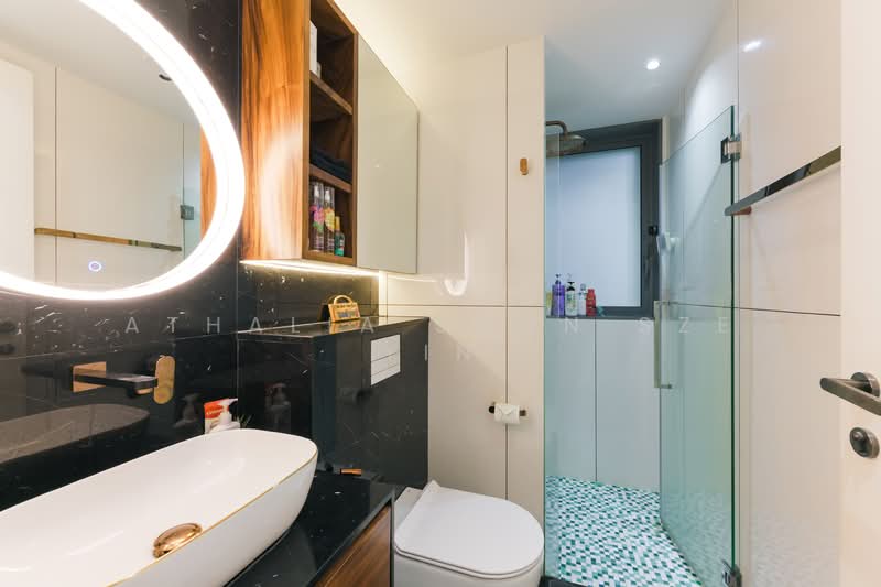 The Visionaire, 174 Canberra Drive, 4 Bedrooms, 1,453 sqft, Executive Condominium For Sale, by Athalia Soon Sze Yin, 500151651 - Bathroom - PropertyGuru.com.sg