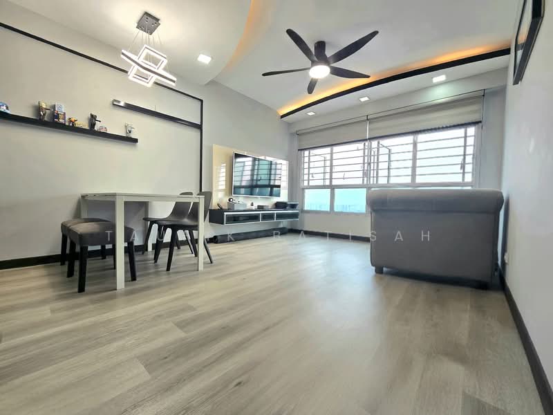 57 Teban Gardens Road, 57 Teban Gardens Road, 3 Bedrooms, 990 sqft, HDB Flat For Sale, by Taufik Batisah, 500151653 - PropertyGuru.com.sg