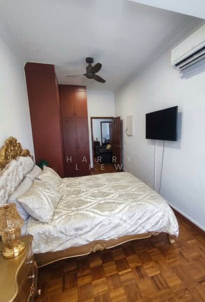 Bedok Ria Crescent, , Room Rental, 150 sqft, Terraced House For Rent, by Harry Liew, 500151663 - Bedroom 1 - PropertyGuru.com.sg