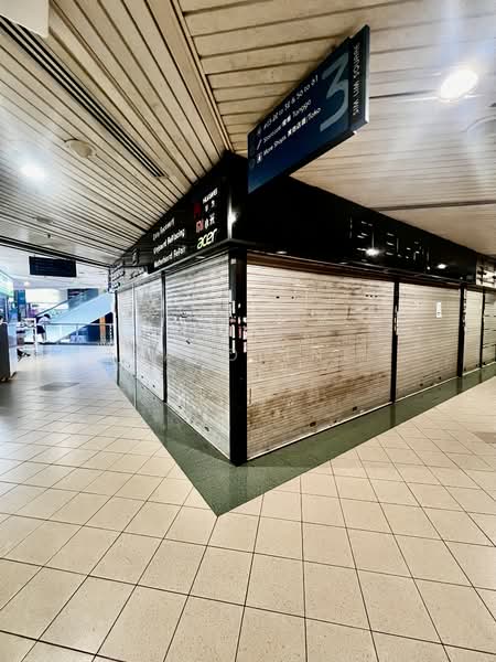 Sim Lim Square, 1 Rochor Canal Road, 301 sqft, Other Retail For Rent, by Caroline Yang, 500151682 - Corridor - CommercialGuru.com.sg