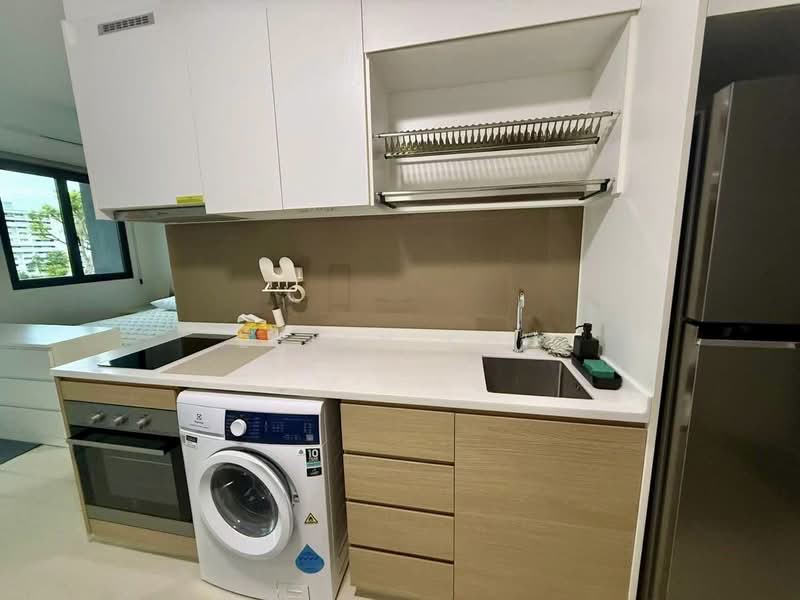 Treasure at Tampines, 57 Tampines Lane, 1 Bedroom, 463 sqft, Condominium For Sale, by Brian Koh, 500151687 - Kitchen - PropertyGuru.com.sg
