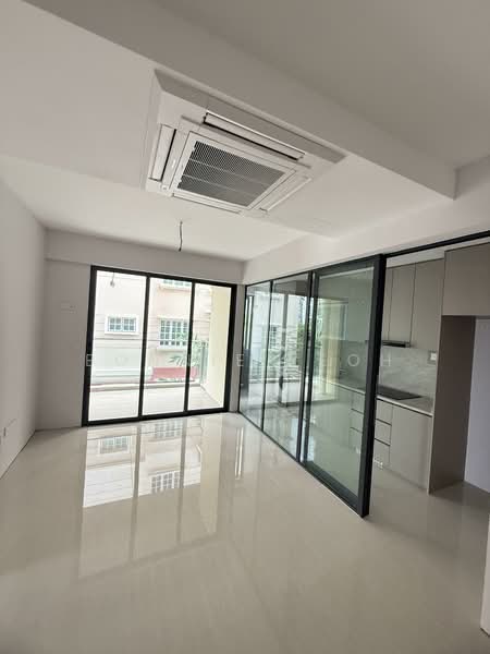 One33 Residences, , 3 Bedrooms, 1,060 sqft, Apartment For Rent, by Bonnie Yeoh, 500151689 - Living Room - PropertyGuru.com.sg