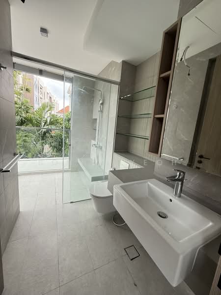 One33 Residences, , 3 Bedrooms, 1,060 sqft, Apartment For Rent, by Bonnie Yeoh, 500151689 - Bathroom - PropertyGuru.com.sg