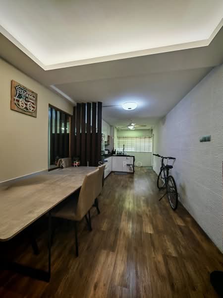 443 Ang Mo Kio Avenue 10, 443 Ang Mo Kio Avenue 10, 2 Bedrooms, 882 sqft, HDB Flat For Sale, by Kris Poh, 500151695 - Dinning  - PropertyGuru.com.sg
