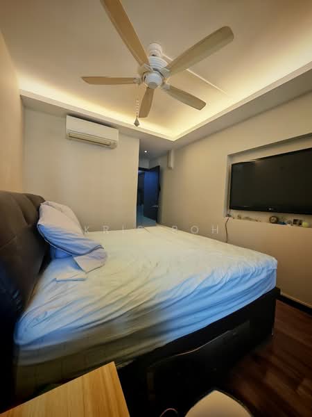 443 Ang Mo Kio Avenue 10, 443 Ang Mo Kio Avenue 10, 2 Bedrooms, 882 sqft, HDB Flat For Sale, by Kris Poh, 500151695 - Bedroom - PropertyGuru.com.sg