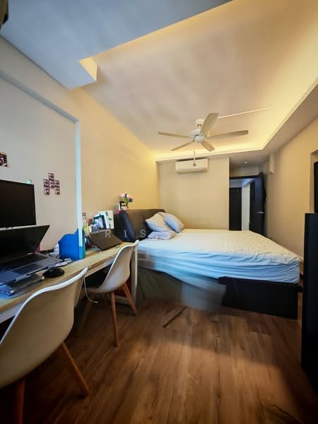 443 Ang Mo Kio Avenue 10, 443 Ang Mo Kio Avenue 10, 2 Bedrooms, 882 sqft, HDB Flat For Sale, by Kris Poh, 500151695 - Bedroom - PropertyGuru.com.sg