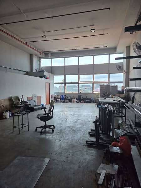 West Connect Building, 10 Buroh Street, 1,765 sqft, Factory / Workshop (B2) For Sale, by Casey Lim, 500151698 - Interior - CommercialGuru.com.sg
