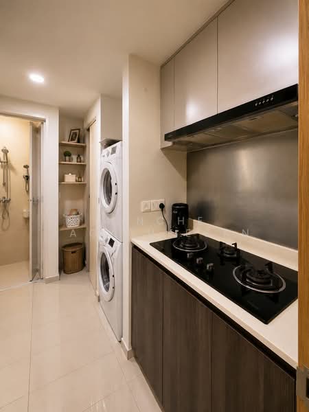 8 @ Woodleigh, 8 Woodleigh Close, 3 Bedrooms, 1,098 sqft, Condominium For Rent, by Sanche Jagatheesan, 500151705 - Kitchen - PropertyGuru.com.sg