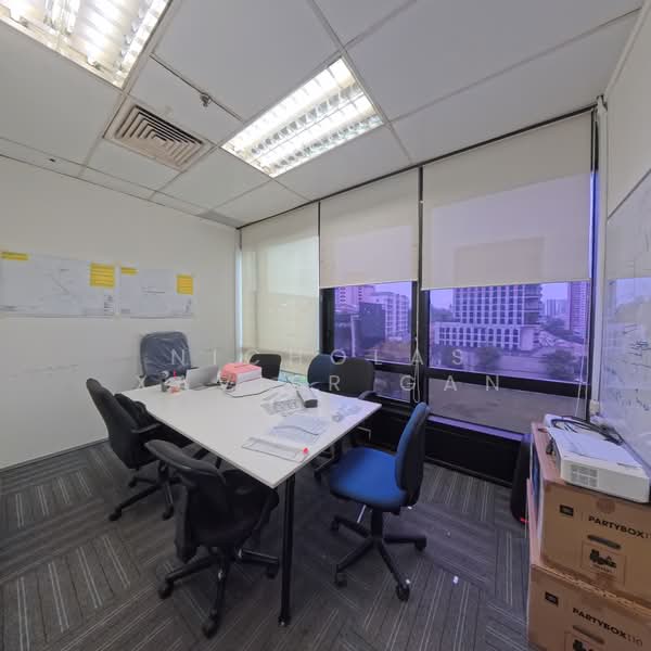 Sim Lim Square, 1 Rochor Canal Road, Beach Road / Bugis / Rochor, 1,400 sqft, Office For Sale, by Nicholas Xavier Gan, 500151712 - Interior - CommercialGuru.com.sg