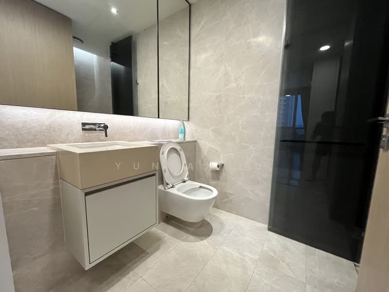 Amber Park, 18 Amber Gardens, 4 Bedrooms, 1,302 sqft, Condominium For Sale, by Yunfan Lu, 500151713 - Bathroom - PropertyGuru.com.sg