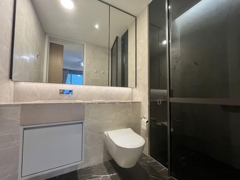 Amber Park, 18 Amber Gardens, 4 Bedrooms, 1,302 sqft, Condominium For Sale, by Yunfan Lu, 500151713 - Bathroom - PropertyGuru.com.sg