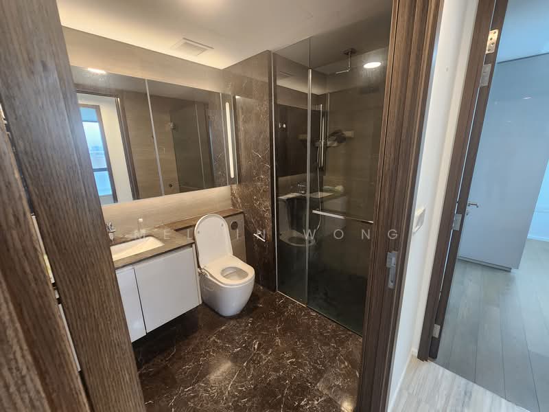 Parc Esta, 906 Sims Avenue, 2 Bedrooms, 635 sqft, Condominium For Rent, by Melvin Wong, 500151716 - Bathroom - PropertyGuru.com.sg
