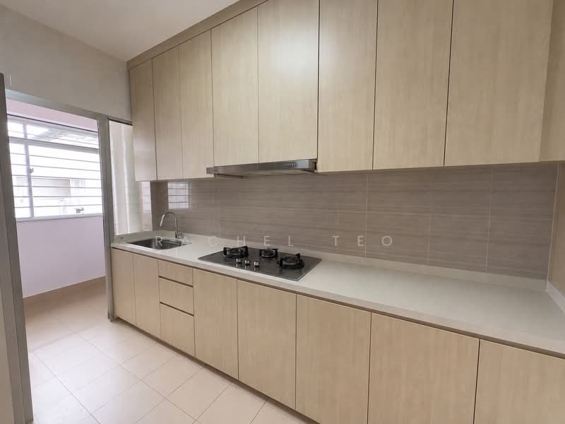 220A Sumang Lane, 220A Sumang Lane, 3 Bedrooms, 1,001 sqft, HDB Flat For Sale, by Rachel Teo, 500151723 - Kitchen - PropertyGuru.com.sg