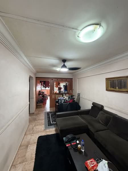 123 Yishun Street 11, 123 Yishun Street 11, 2 Bedrooms, 731 sqft, HDB Flat For Sale, by Ahmad Ibrahim, 500151728 - Living Room - PropertyGuru.com.sg