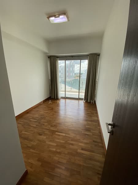 The Rochester Residences, 33 Rochester Drive, 2 Bedrooms, 1,206 sqft, Condominium For Rent, by Jan Koh, 500151732 - PropertyGuru.com.sg