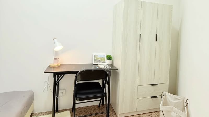 The Bayshore, 22 Bayshore Road, Room Rental, 200 sqft, Condominium For Rent, by Eugene Chieng, 500151736 - Bedroom - PropertyGuru.com.sg