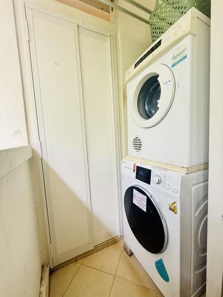 Jervois Regency, 49 Jervois Road, Room Rental, 108 sqft, Apartment For Rent, by Young Chng, 500151741 - PropertyGuru.com.sg