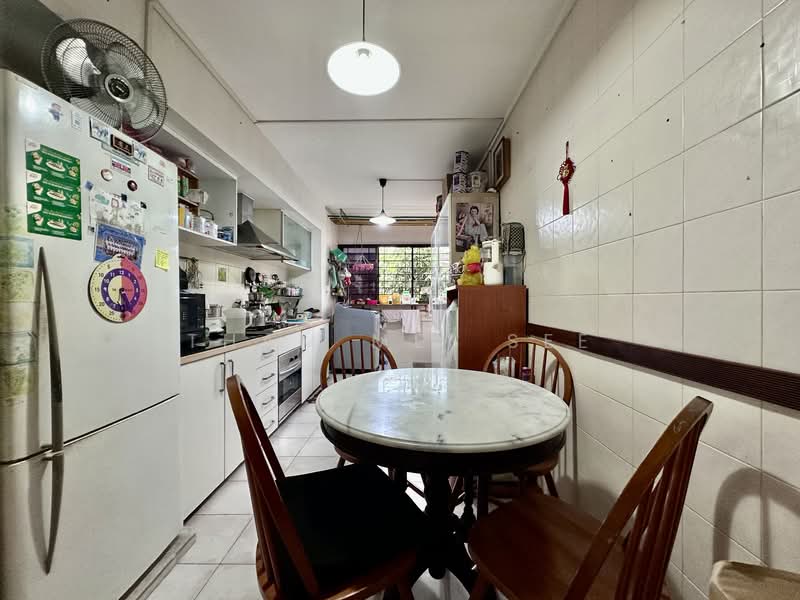 166 Bishan Street 13, 166 Bishan Street 13, 3 Bedrooms, 947 sqft, HDB Flat For Sale, by Tham Mei See, 500151744 - Kitchen - PropertyGuru.com.sg