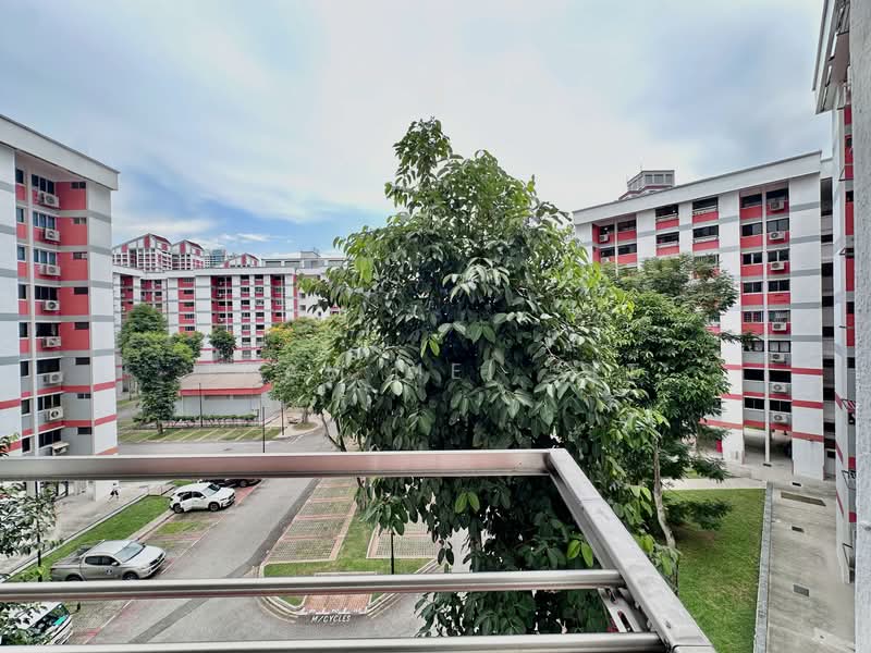 166 Bishan Street 13, 166 Bishan Street 13, 3 Bedrooms, 947 sqft, HDB Flat For Sale, by Tham Mei See, 500151744 - Exterior - PropertyGuru.com.sg