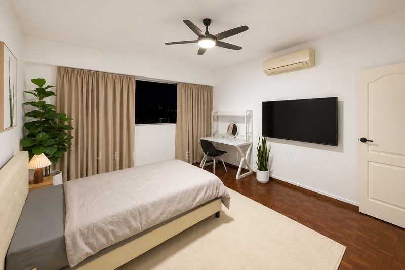 Sherwood Towers, 3 Jalan Anak Bukit, Room Rental, 250 sqft, Apartment For Rent, by Jeffrey Liew, 500151748 - Bedroom - PropertyGuru.com.sg