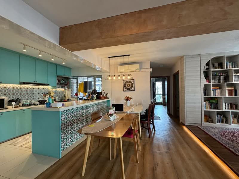 437A Bukit Batok West Avenue 5, 437A Bukit Batok West Avenue 5, 3 Bedrooms, 1,216 sqft, HDB Flat For Sale, by Zach Lin, 500151750 - Kitchen - PropertyGuru.com.sg