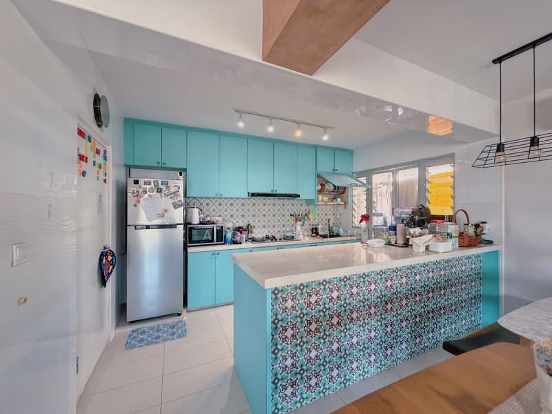 437A Bukit Batok West Avenue 5, 437A Bukit Batok West Avenue 5, 3 Bedrooms, 1,216 sqft, HDB Flat For Sale, by Zach Lin, 500151750 - Kitchen - PropertyGuru.com.sg
