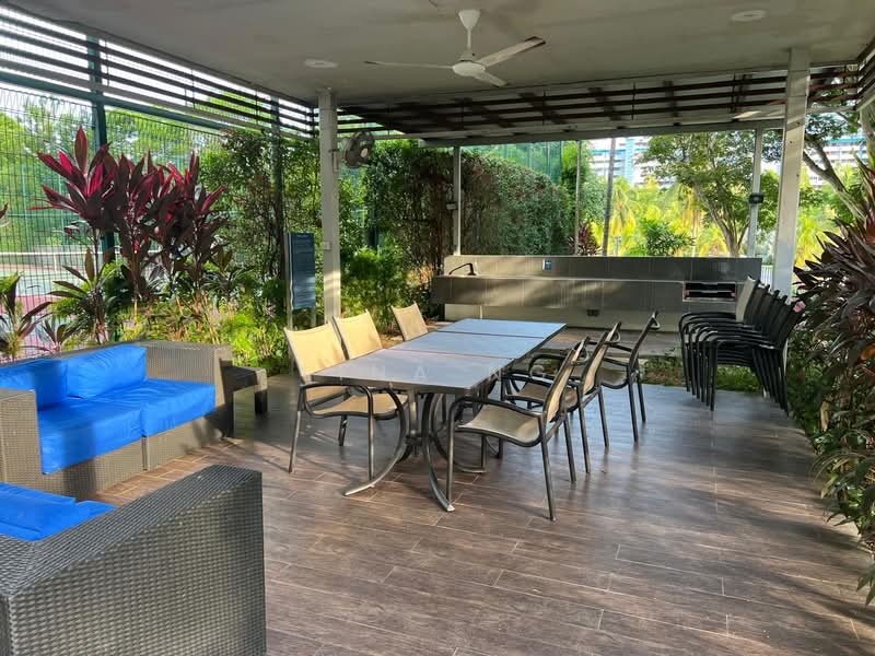 Waterfront Waves, 760 Bedok Reservoir Road, 3 Bedrooms, 1,292 sqft, Condominium For Rent, by Lina Ng, 500151752 - Exterior - PropertyGuru.com.sg