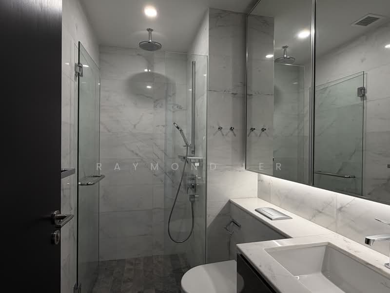Midtown Bay, 122 Beach Road, 3 Bedrooms, 1,324 sqft, Condominium For Rent, by Raymond Ler, 500151753 - Bathroom - PropertyGuru.com.sg