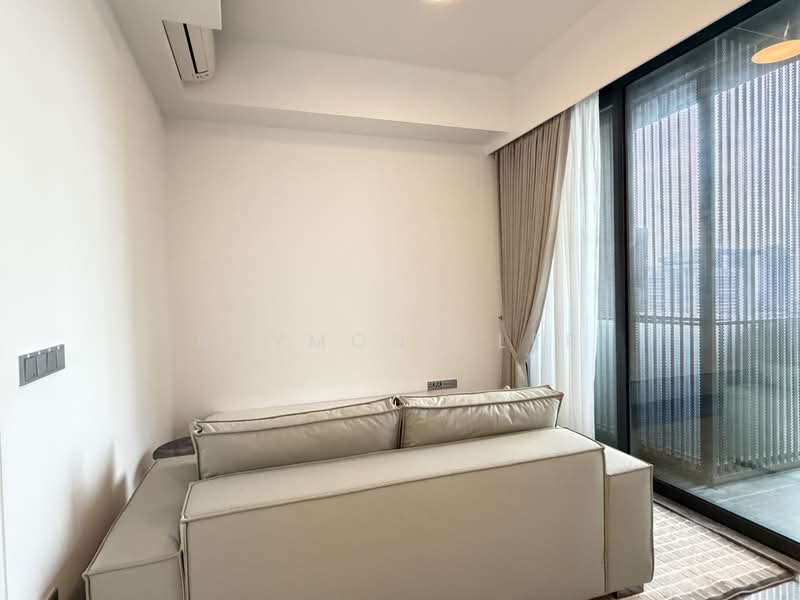 Midtown Bay, 122 Beach Road, 3 Bedrooms, 1,023 sqft, Condominium For Rent, by Raymond Ler, 500151759 - Living Room - PropertyGuru.com.sg