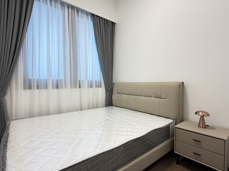 Midtown Bay, 122 Beach Road, 3 Bedrooms, 1,023 sqft, Condominium For Rent, by Raymond Ler, 500151759 - Bedroom - PropertyGuru.com.sg