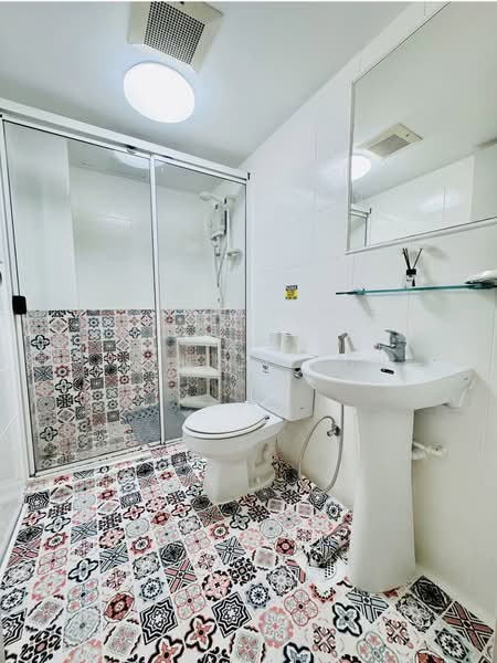 6A Gemmill Lane, , Room Rental, 250 sqft, Shophouse For Rent, by Liau Li Jun, 500151765 - Bathroom - PropertyGuru.com.sg