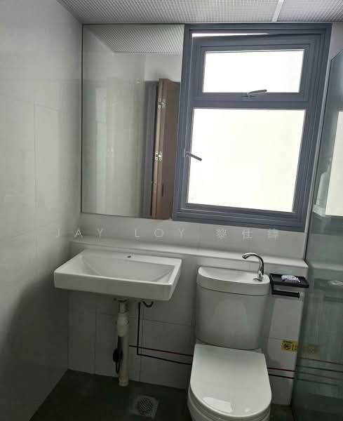 655B Punggol East, 655B Punggol East, Room Rental, 90 sqft, HDB Flat For Rent, by Jay Loy 黎仕緯, 500151766 - Bathroom - PropertyGuru.com.sg