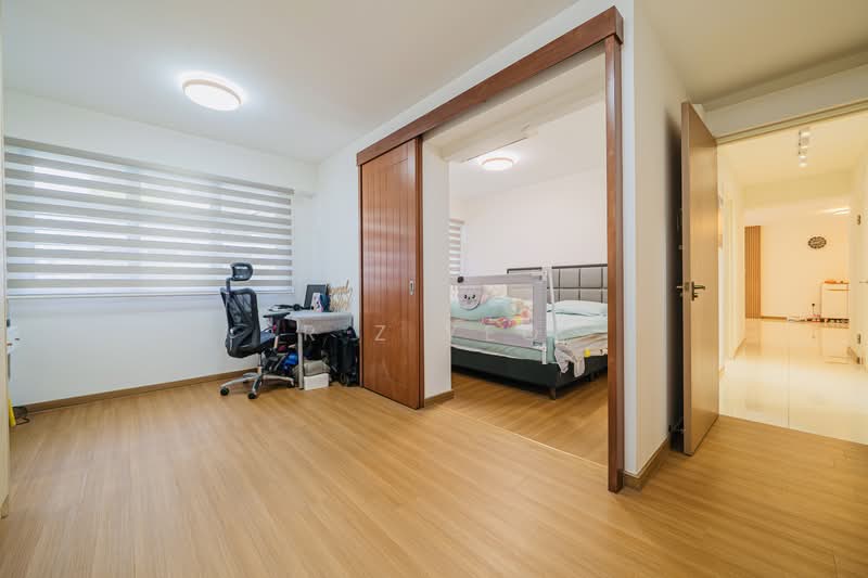 620A Tampines Street 61, 620A Tampines Street 61, 3 Bedrooms, 1,216 sqft, HDB Flat For Sale, by R Z Yeo, 500151771 - Bedroom - PropertyGuru.com.sg